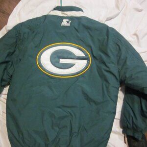 Vtg Mens Sm Starter graphic back Green Bay Packer puffer warm full zip coat